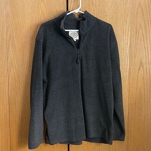 St John’s Bay Men’s Large Fleece Quarter Zip.